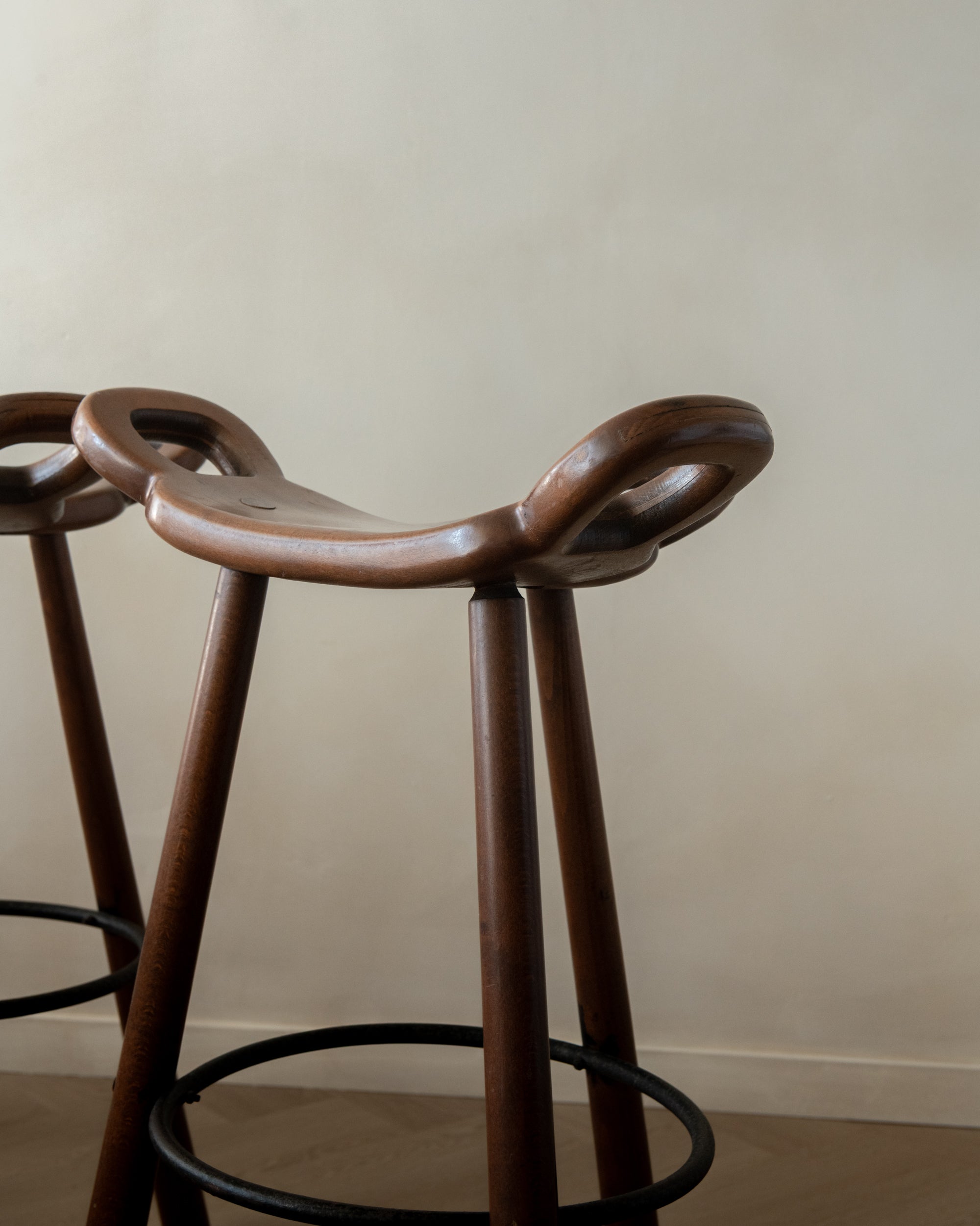 Spanish Brutalist Wooden Marbella Bar Stools by Confonorm, 1970s, Set of 3