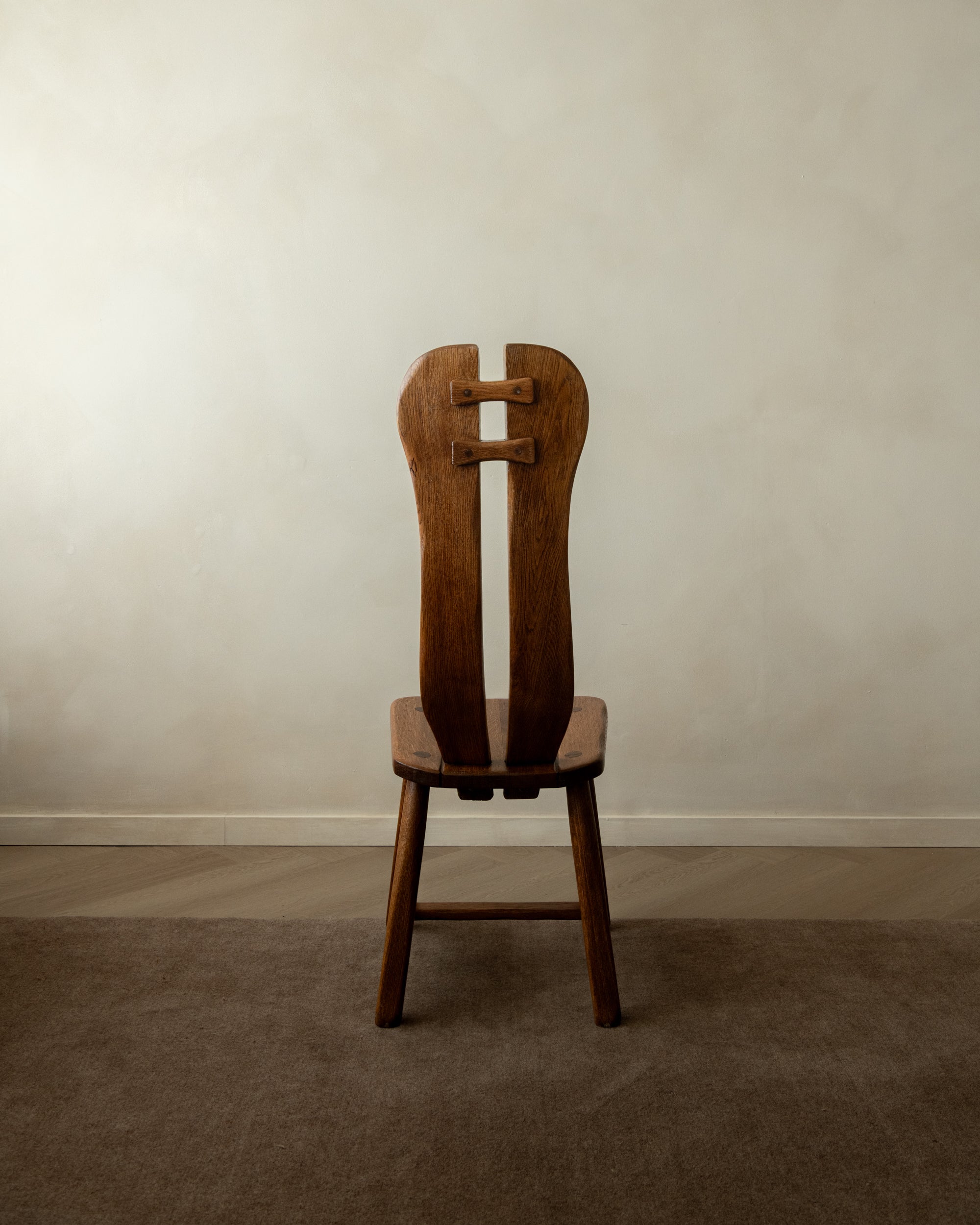 Brutalist Oak Dining Chairs with Sculptural High Backs by De Puydt, 1960s, Set of 4