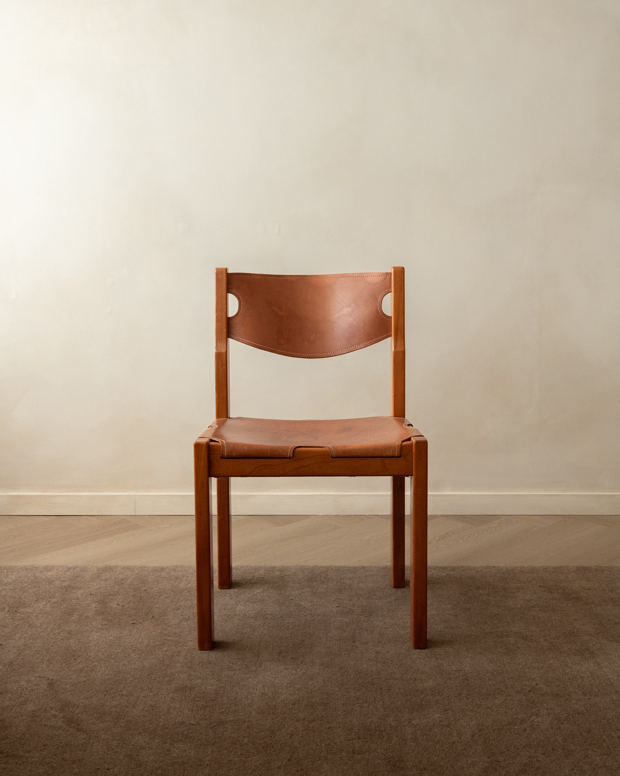 Brutalist Elm and Leather Dining Chairs by Maison Regain, 1970s, Set of 4