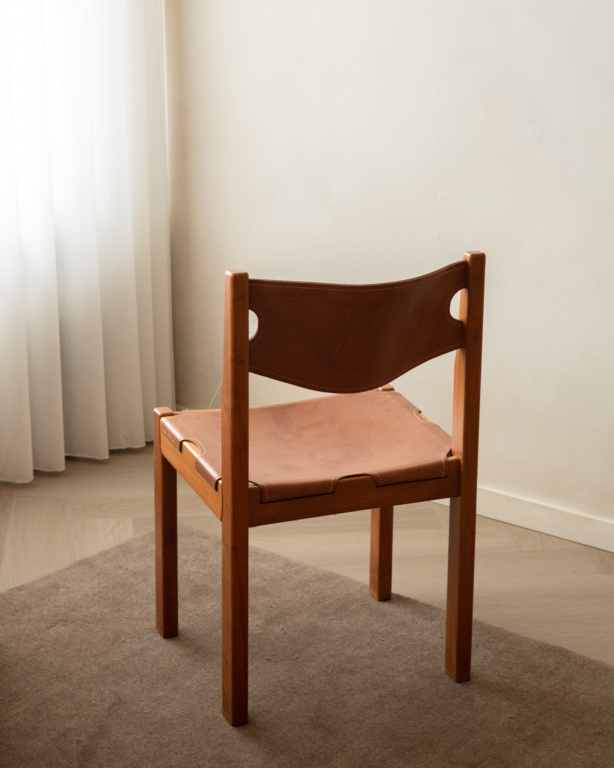 Brutalist Elm and Leather Dining Chairs by Maison Regain, 1970s, Set of 4