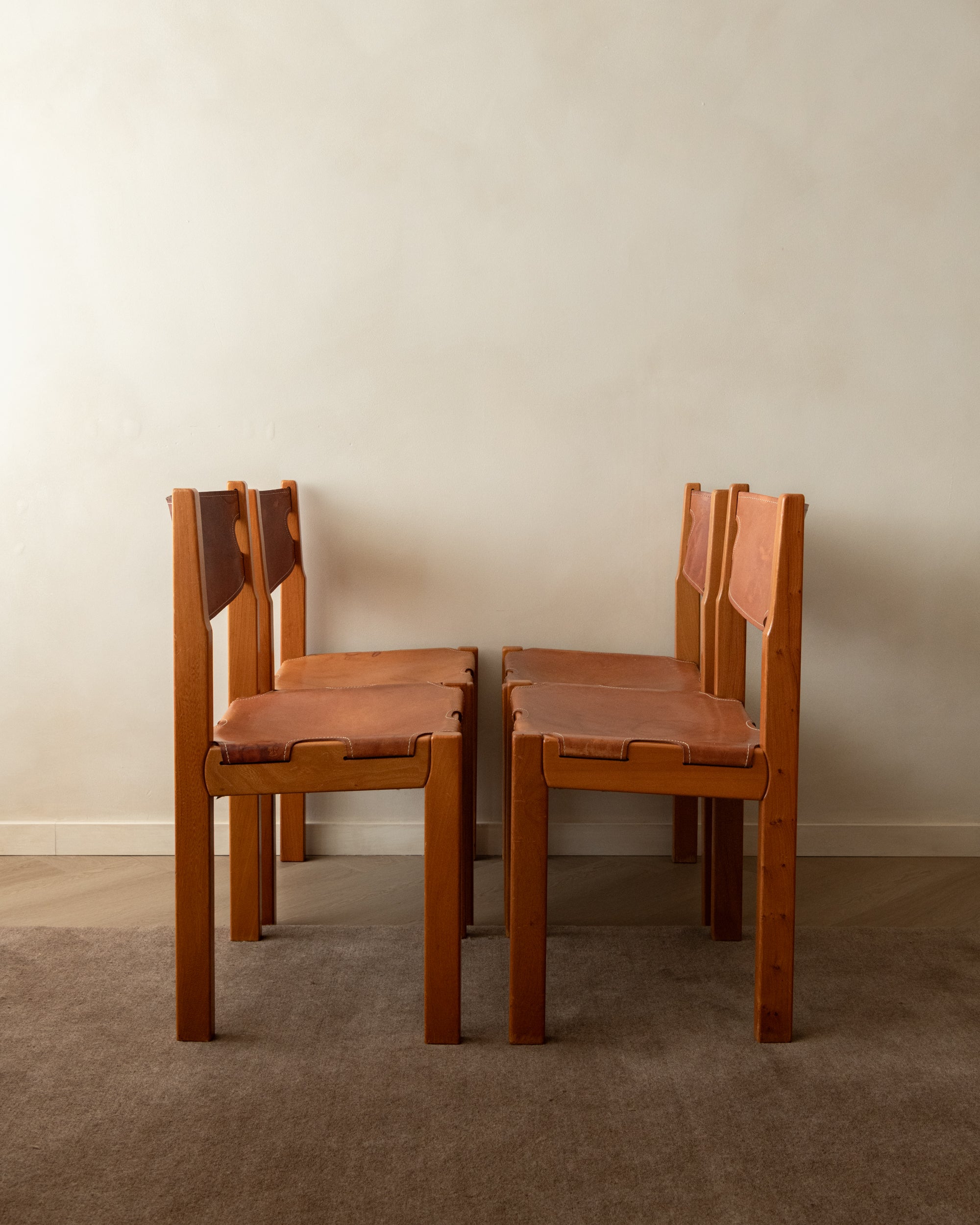 Brutalist Elm and Leather Dining Chairs by Maison Regain, 1970s, Set of 4