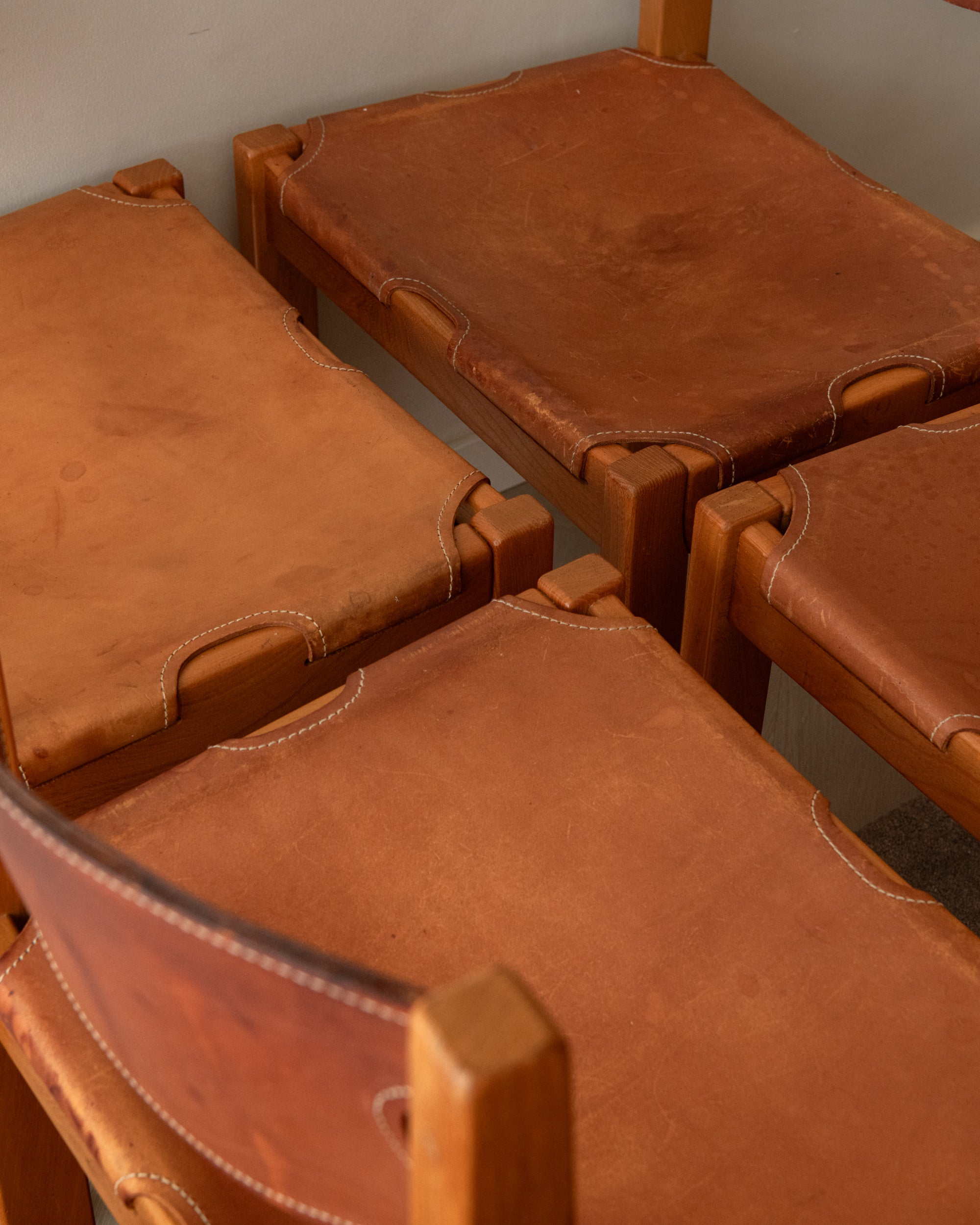 Brutalist Elm and Leather Dining Chairs by Maison Regain, 1970s, Set of 4