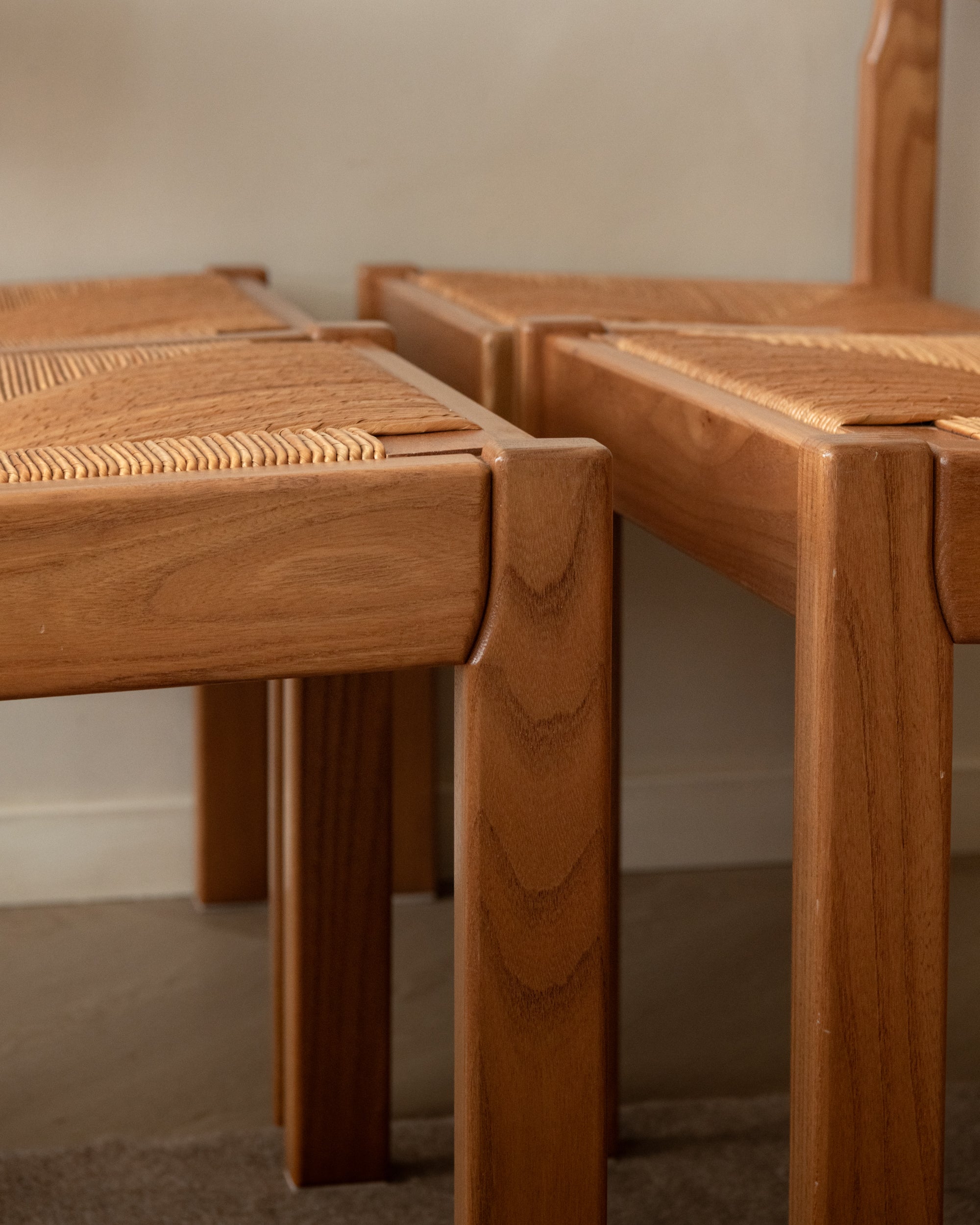 Mid Century Elm and Rush Dining Chairs by Maison Regain, 1970s, Set of 4