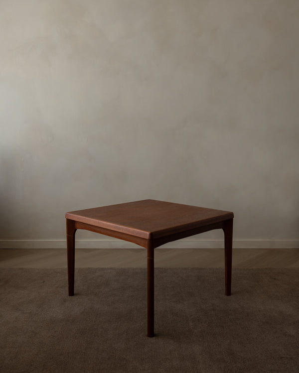 Mid Century Modern Teak Coffee Table by Henning Kjærnulf for Vejle Møbelfabrik, 1960s