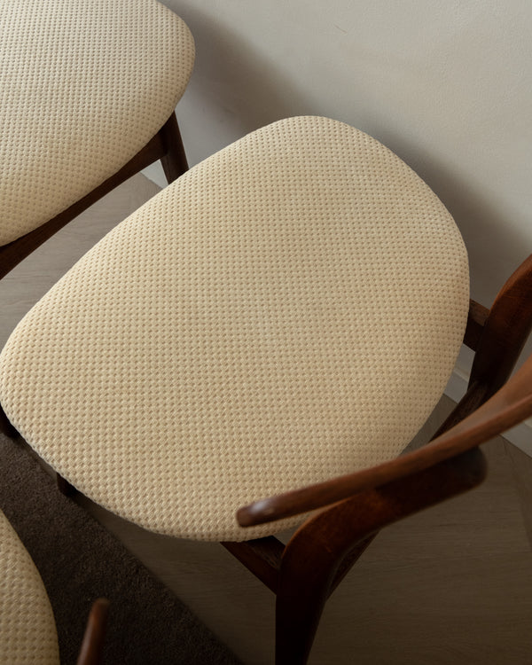 Mid Century Modern Teak CH30 Dining Chairs by Hans J. Wegner for Carl Hansen & Søn, 1960s, Set of 4