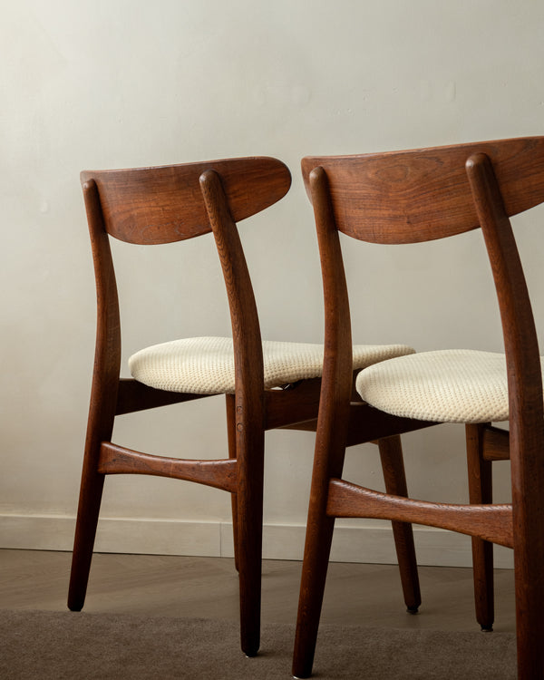 Mid Century Modern Teak CH30 Dining Chairs by Hans J. Wegner for Carl Hansen & Søn, 1960s, Set of 4
