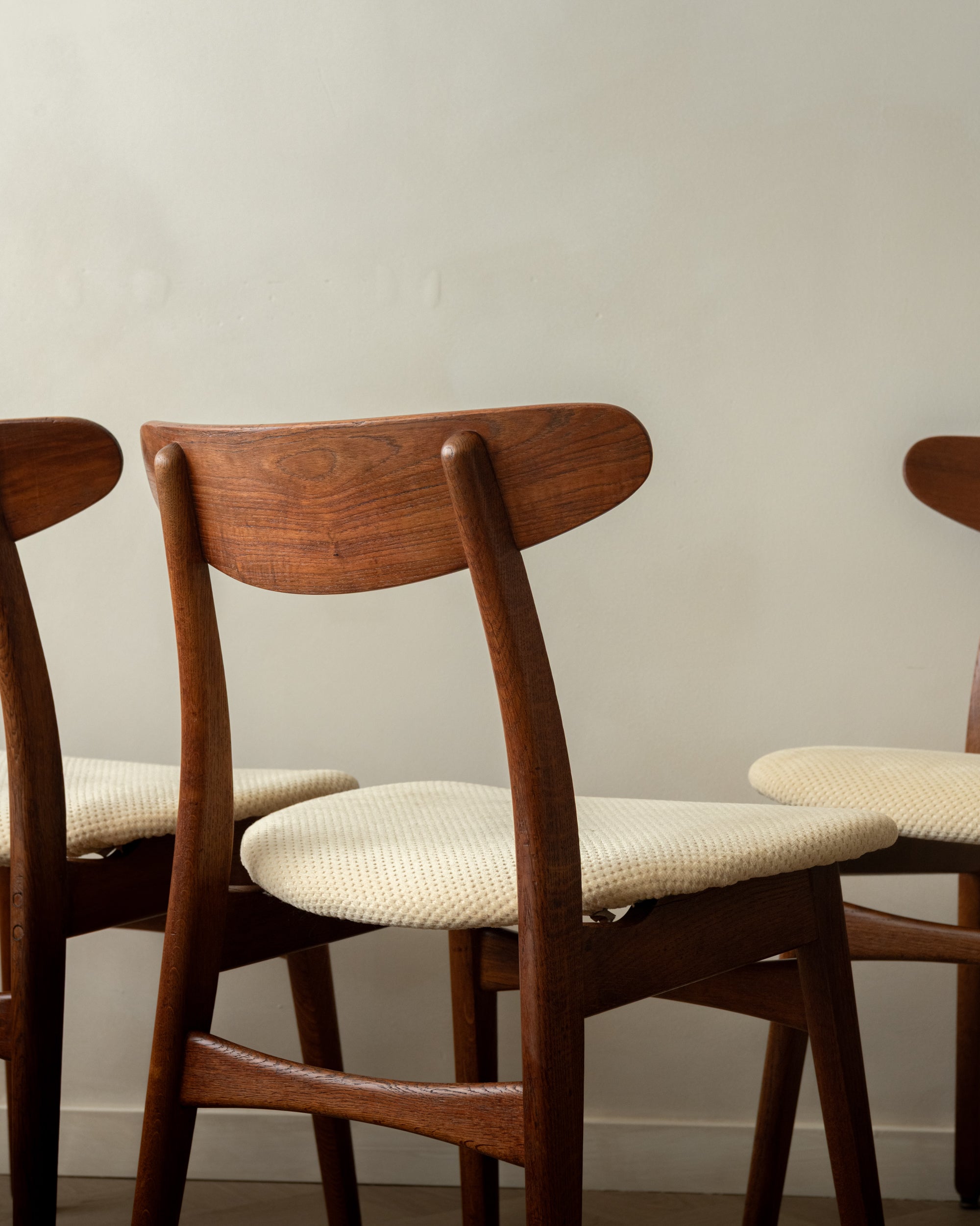Mid Century Modern Teak CH30 Dining Chairs by Hans J. Wegner for Carl Hansen & Søn, 1960s, Set of 4