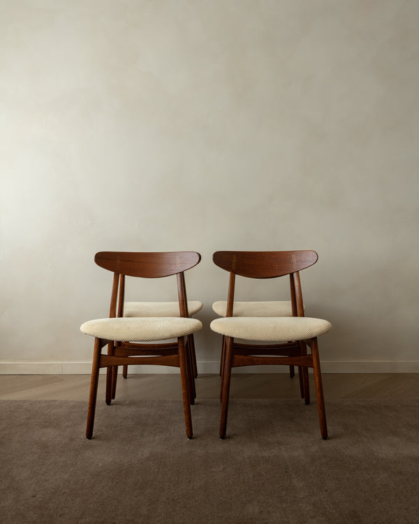 Mid Century Modern Teak CH30 Dining Chairs by Hans J. Wegner for Carl Hansen & Søn, 1960s, Set of 4