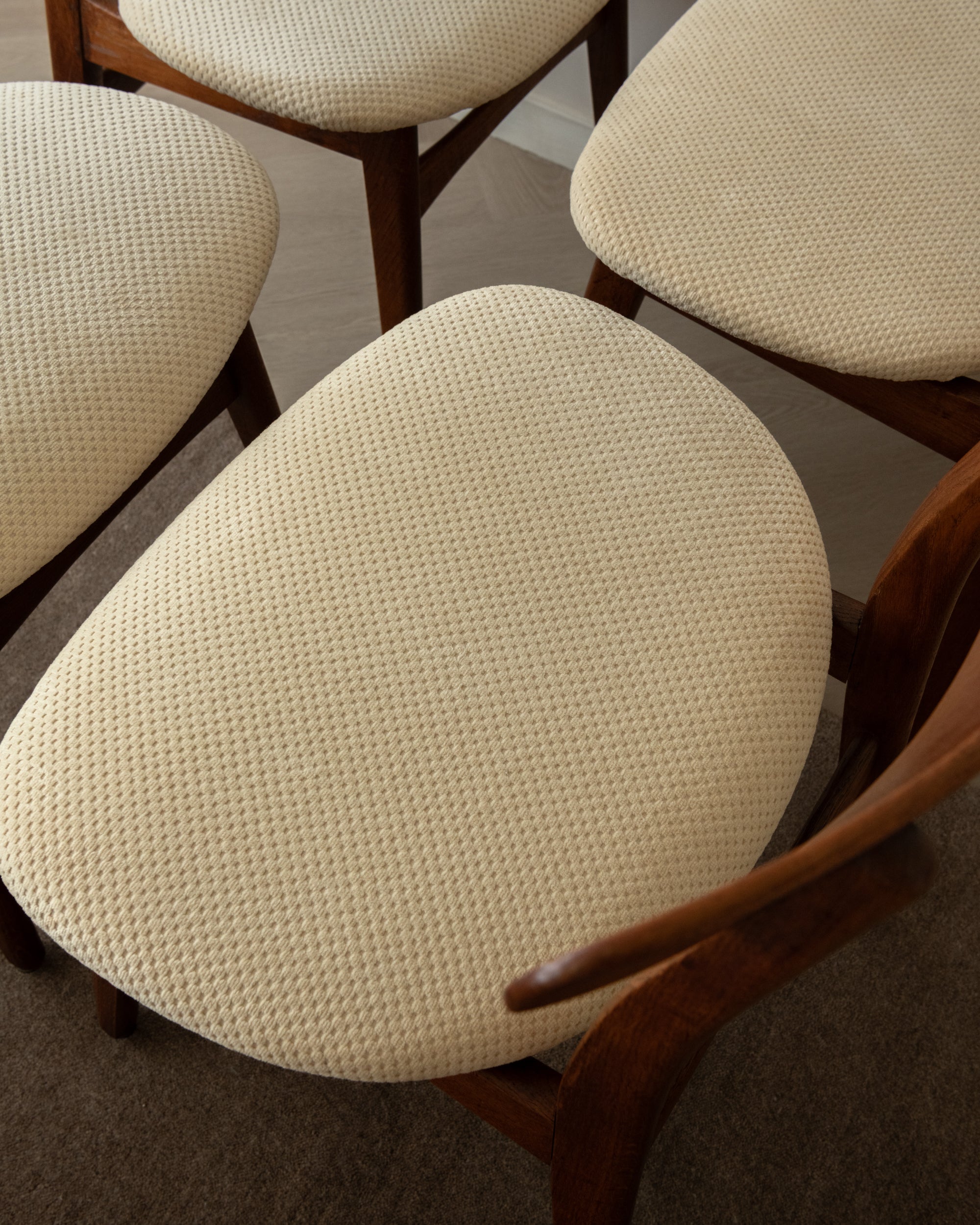 Mid Century Modern Teak CH30 Dining Chairs by Hans J. Wegner for Carl Hansen & Søn, 1960s, Set of 4