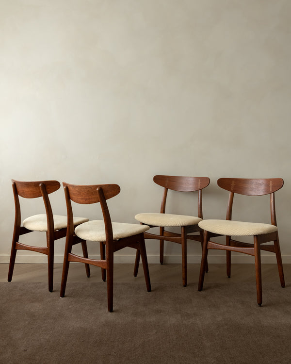 Mid Century Modern Teak CH30 Dining Chairs by Hans J. Wegner for Carl Hansen & Søn, 1960s, Set of 4