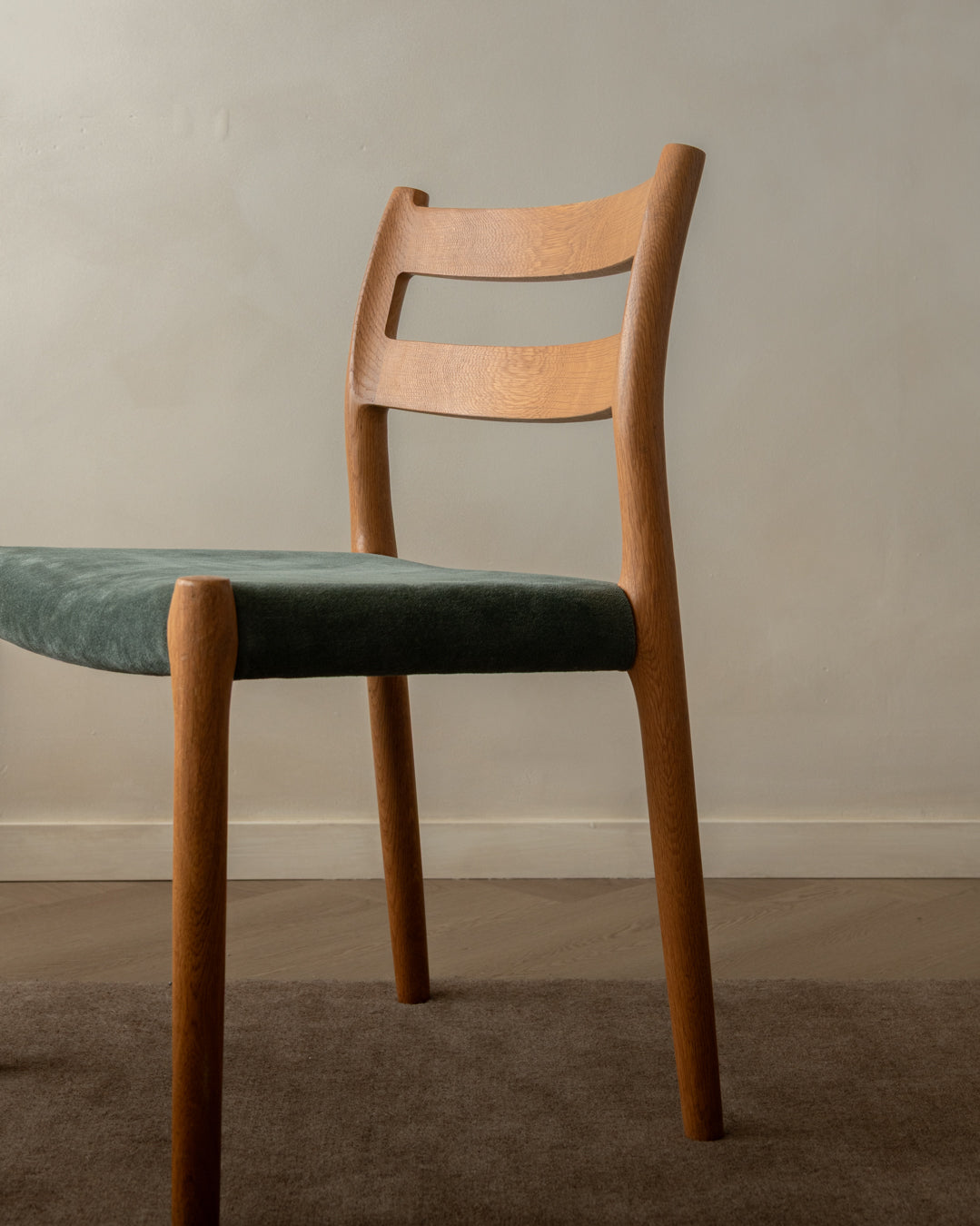 Mid Century Oak Dining Chairs Model 84 by Niels Otto Møller for J.L. Møllers, 1970s, Set of 4