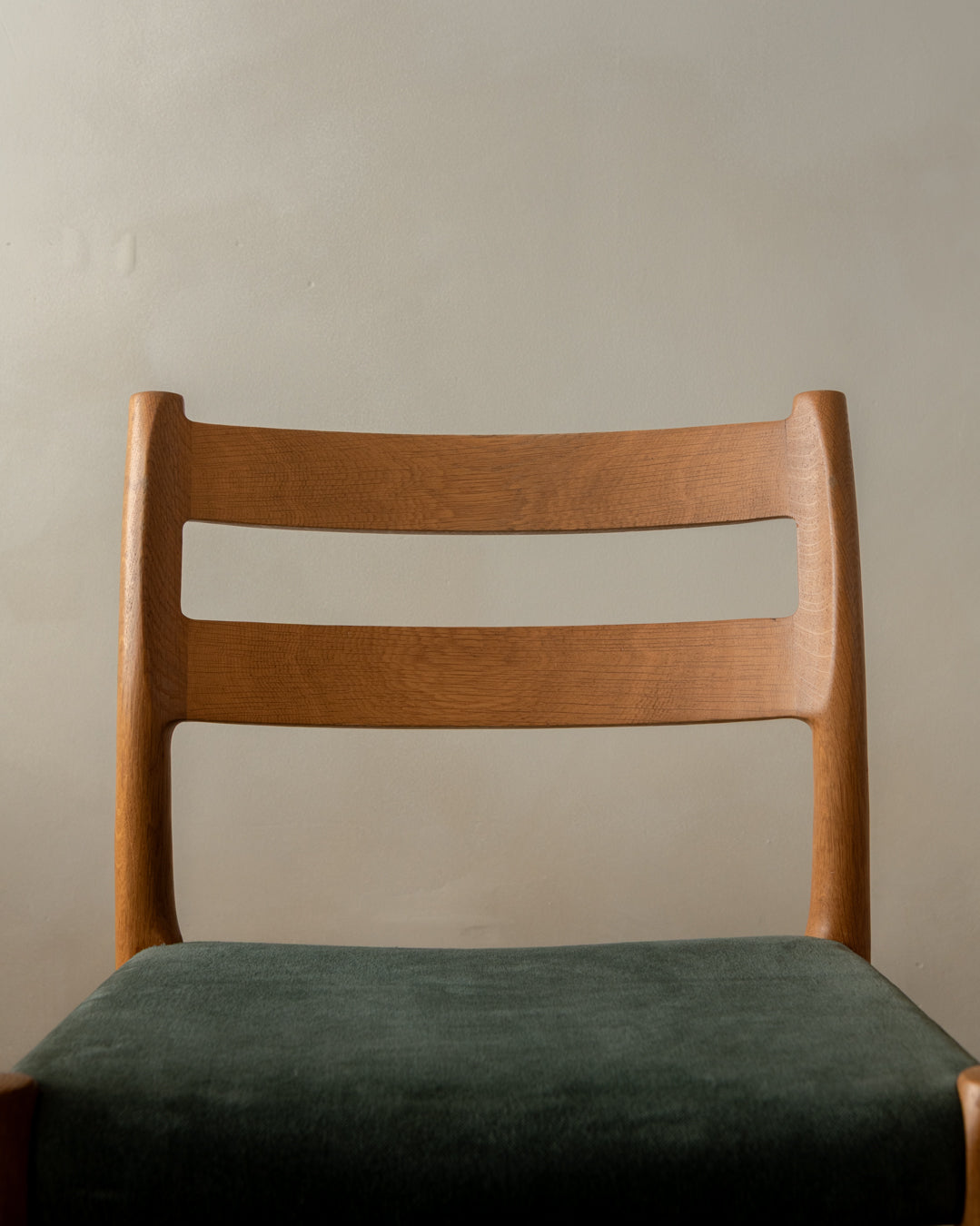 Mid Century Oak Dining Chairs Model 84 by Niels Otto Møller for J.L. Møllers, 1970s, Set of 4