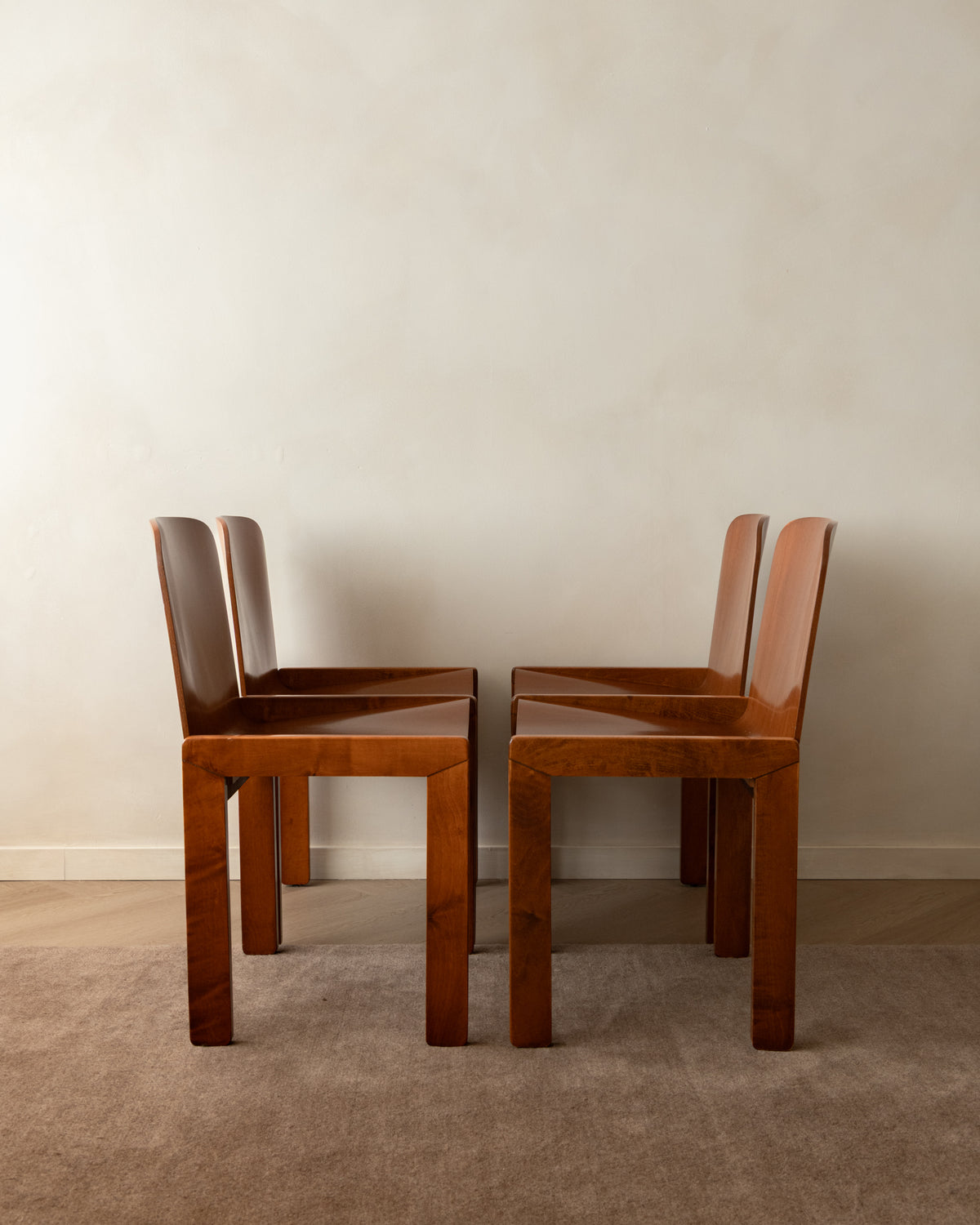 Italian Plywood Dining Chairs Attributed to Molteni, 1970s, Set of 4