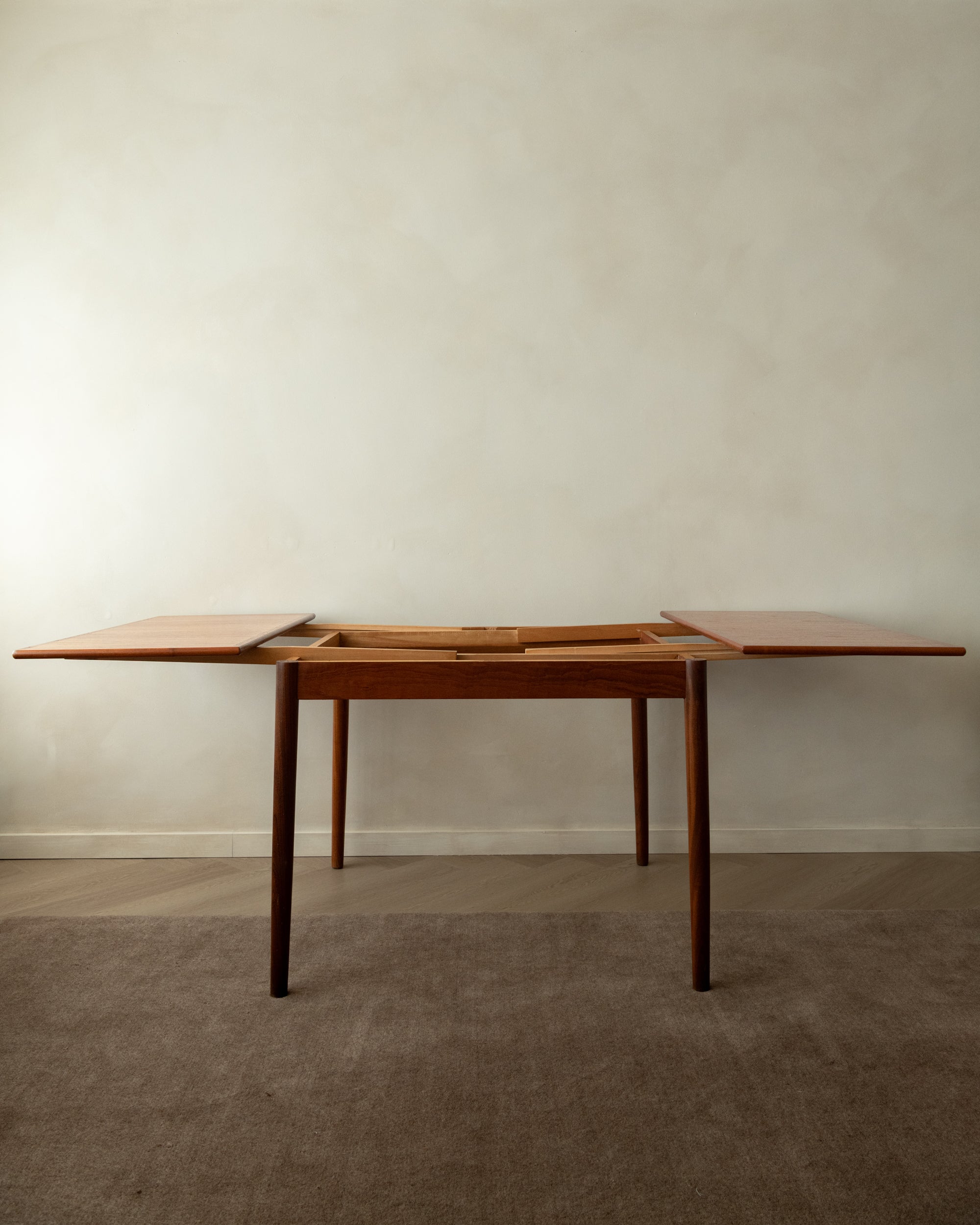 Danish Modern Teak Extendable Dining Table Model 24 by Ansager Møbler, 1960s
