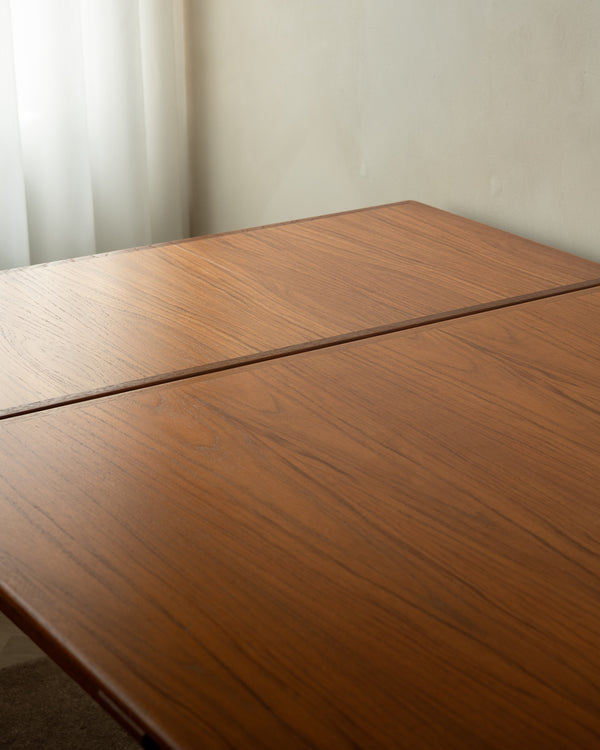 Danish Modern Teak Extendable Dining Table Model 24 by Ansager Møbler, 1960s