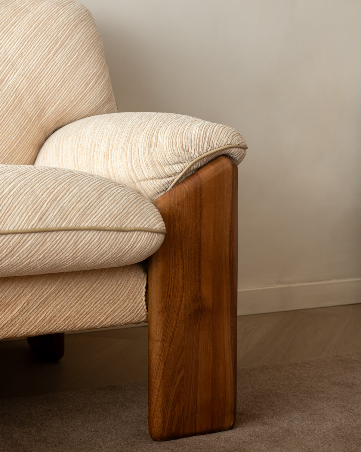Sapporo Two-Seater Sofa by Mario Marenco for Mobil Girgi, 1970s