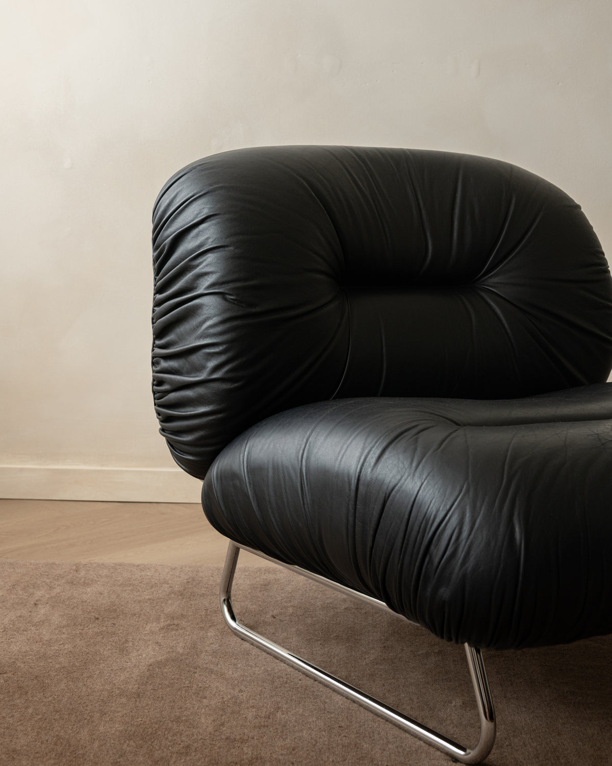 Italian Leather and Chrome Lounge Chairs, 1980s, Set of 3
